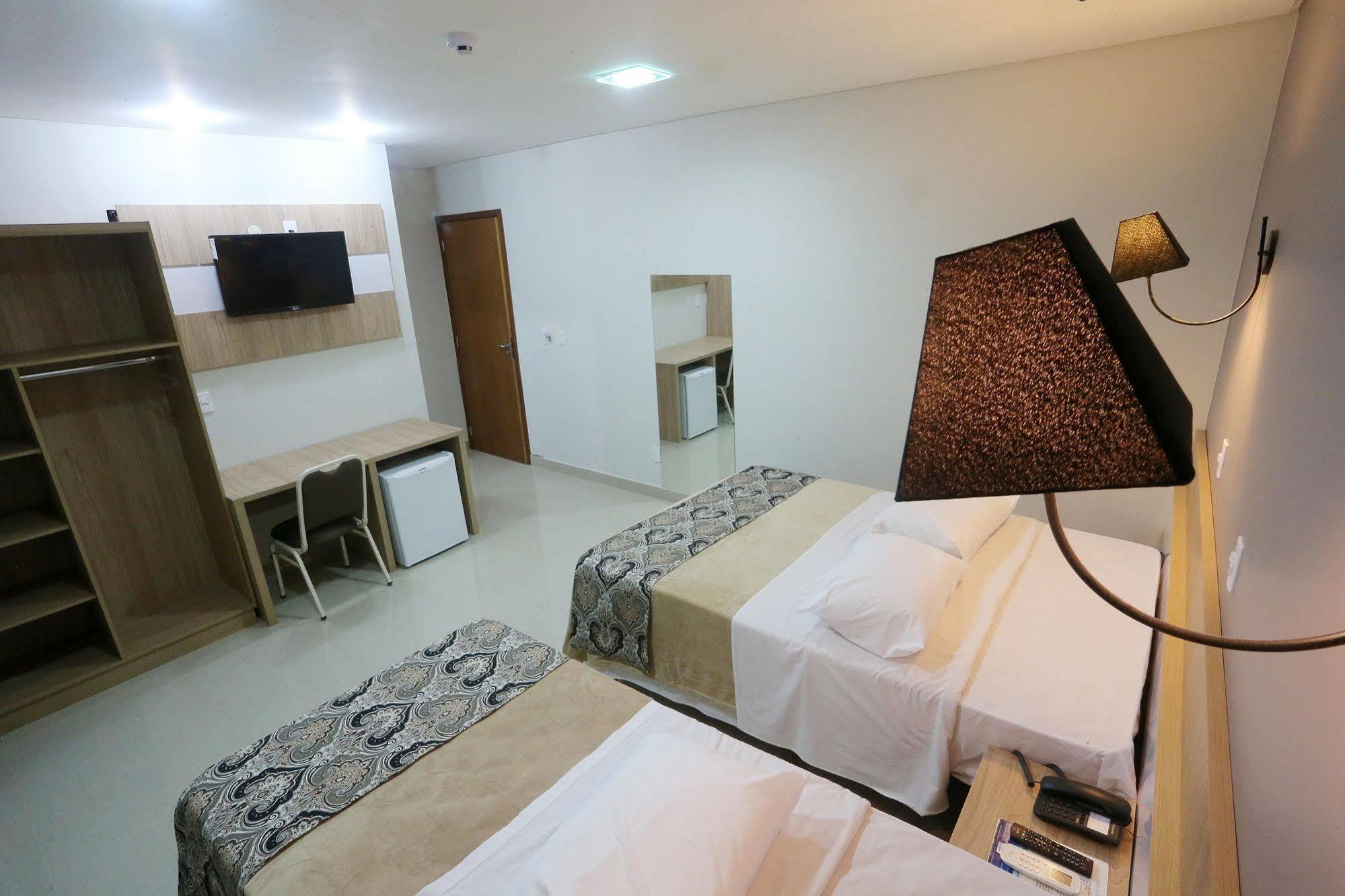 Hotel Plaza Cascavel 外观 照片